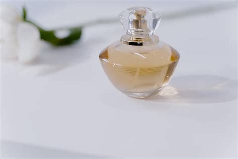 parfum dans les bagages à main.